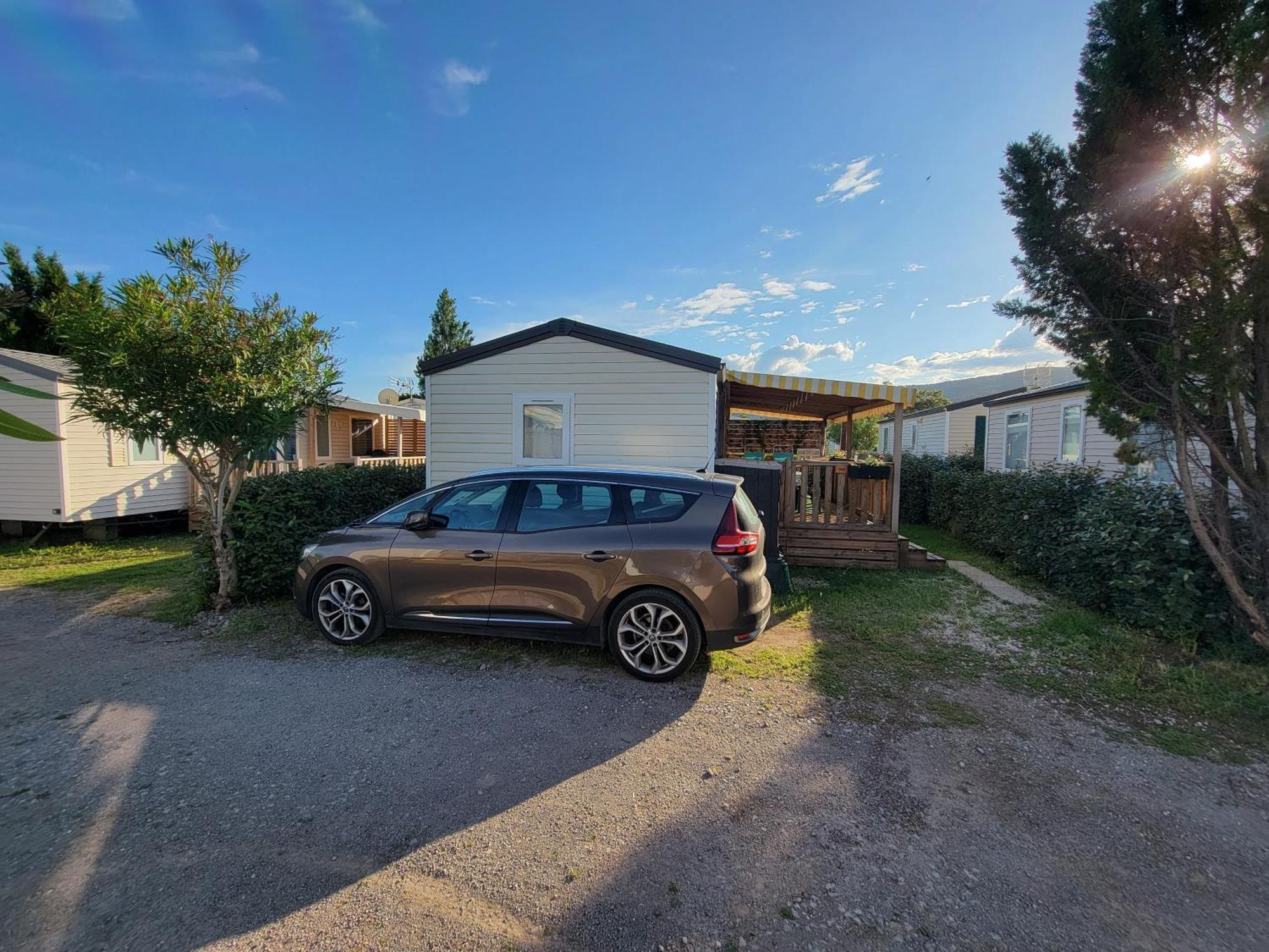 Mobilhome Au Camping Les Salins De La Gardiole Ex Camping Europe Vic-la-Gardiole Exterior photo